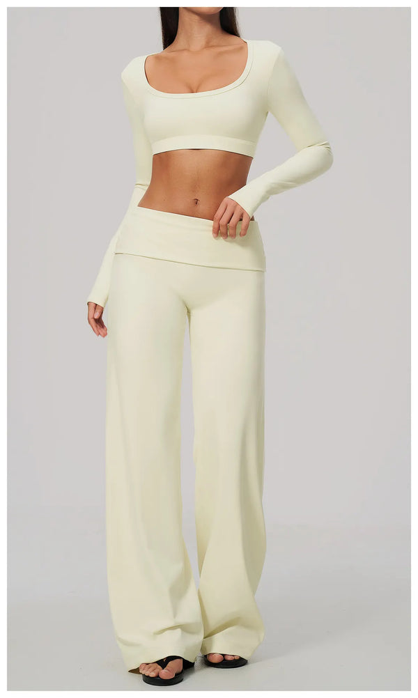 SPARK Women's U-Neck Long-Sleeve Crop Yoga Top ZC9599