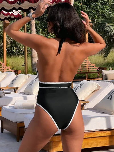 SPARK Black & White Contrast One-Piece Swimsuit CHUSG135RX