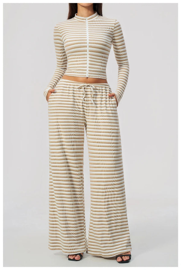 SPARK Women's New Slim-Fit Cropped Striped Fitness Jacket ZC4556