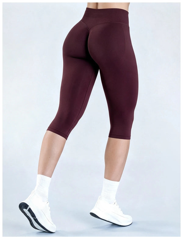 SPARK Women's Seamless Booty Lifting Yoga Capri RXW3003