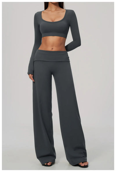 SPARK Women's U-Neck Long-Sleeve Crop Yoga Top ZC9599