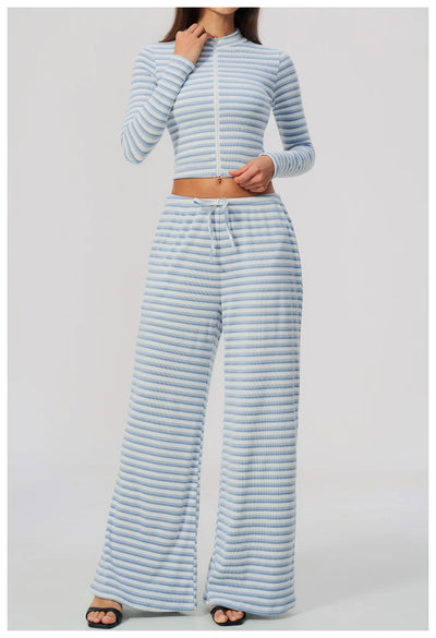 SPARK Women's New Slim-Fit Cropped Striped Fitness Jacket ZC4556