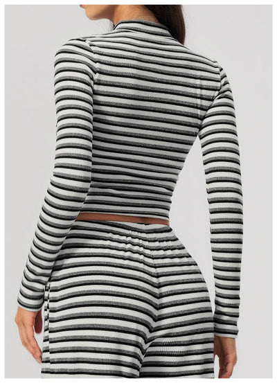 SPARK Women's New Slim-Fit Cropped Striped Fitness Jacket ZC4556