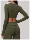 SPARK Women's U-Neck Long-Sleeve Crop Yoga Top ZC9599