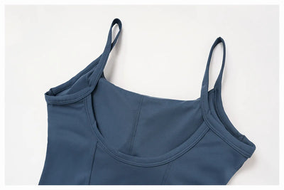 supportive workout tank top in blue detail