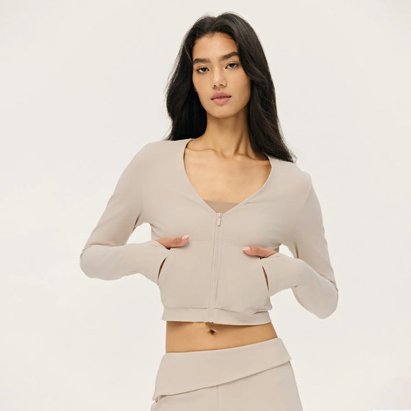 SPARK Women’s Cropped V-Neck Workout Jacket DS126067