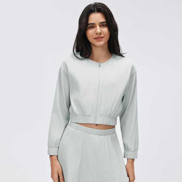 SPARK Women's Versatile Cropped Zip Top DQ26022