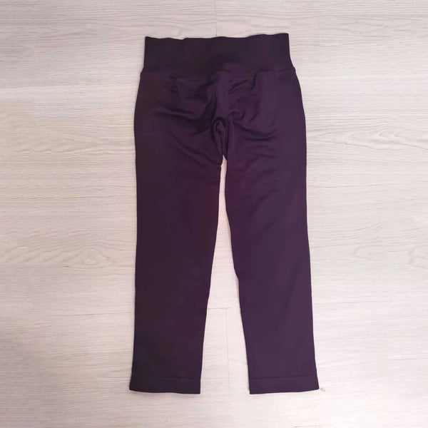 SPARK Low-Rise Seamless Butt-Lifting Yoga Capri OD5796