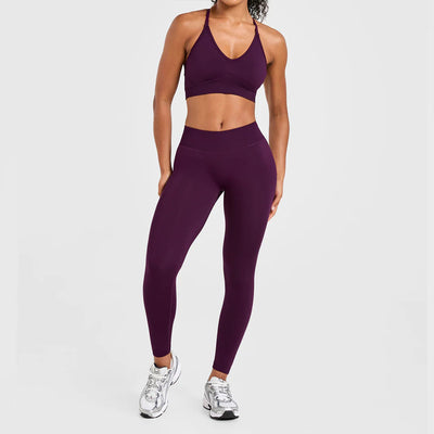 Self-adjusting seamless yoga bra & leggings in purple set 