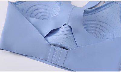 VERSATILE & COMFORTABLE: The perfect high impact sports bra for yoga, Pilates, gym training, and casual everyday wear.